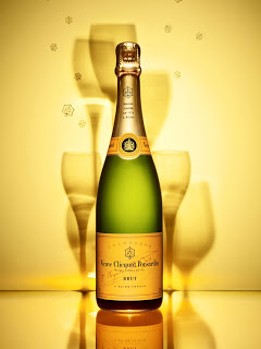 Veuve-Clicquot-champagne-bottle-sommeliere
