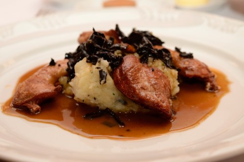 Codorna-Recheada-de-Trompettes-Purê-de-Batatas 